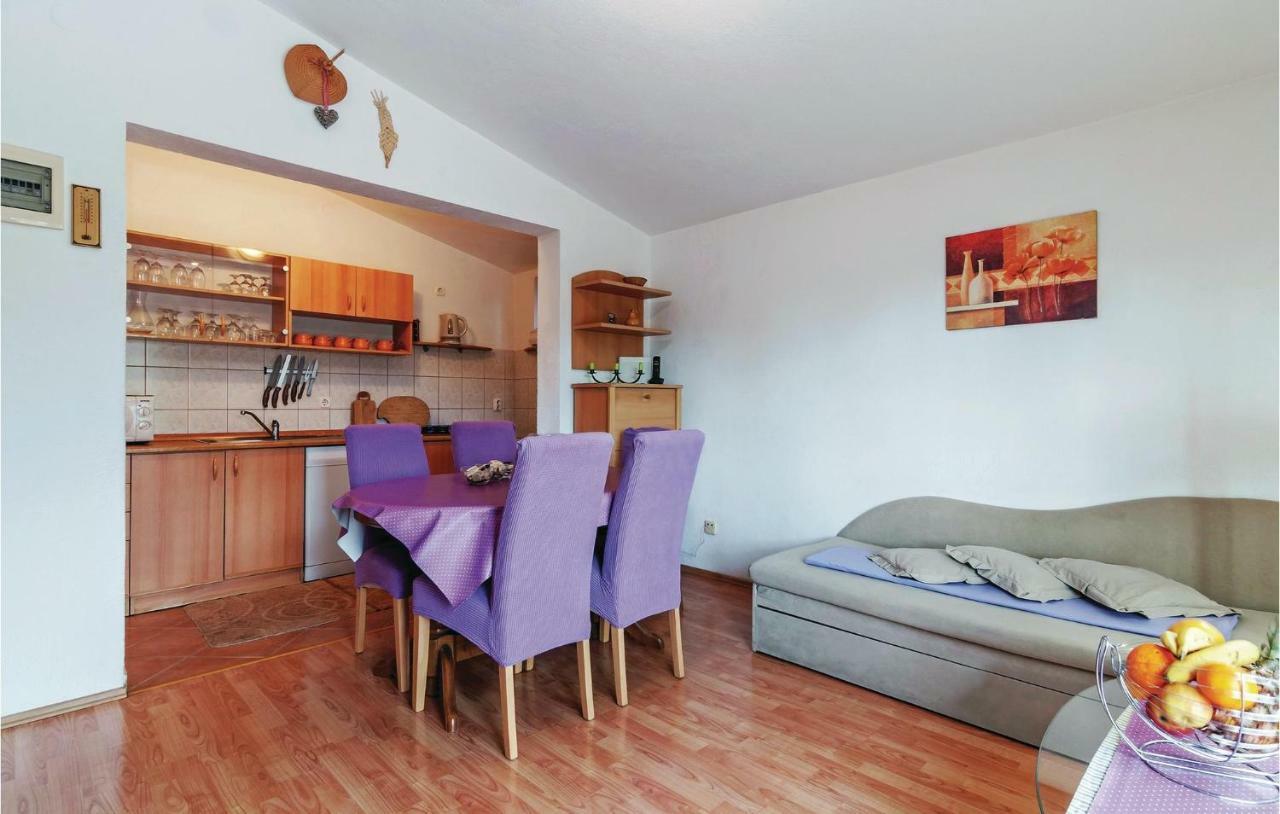 One-Bedroom Apartment In Drage Extérieur photo